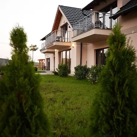 Apartament Szaloki Ueduelohaz *